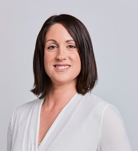 Kelly Pereira headshot