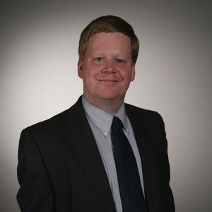 Rick Ackermans headshot