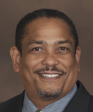 RobertJoseph_headshot3